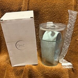 Grant Woods Clear Glass Tumbler with Lid, Coaster & Straw NEW